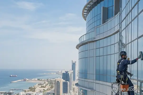 Glass Facade Cleaning in Al Kawthar, Jeddah - Wathab Jeddah Cleaning Services