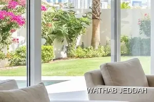 فريق وثاب جدة أثناء تنظيف منازل في حي بني مالك بجدة