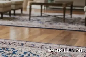 فريق وثاب جدة أثناء تنظيف موكيت في حي الروضة بجدة