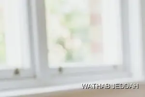 فريق وثاب جدة أثناء إزالة البقع والروائح في حي النسيم بجدة