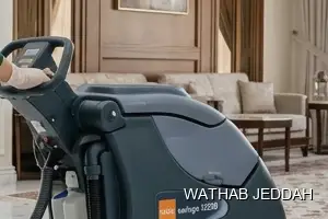 فريق وثاب جدة أثناء تنظيف فلل في حي الأمواج بجدة