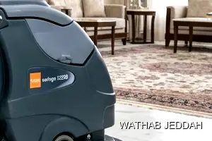 فريق وثاب جدة أثناء تنظيف فلل في حي الغدير بجدة