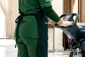 فريق وثاب جدة أثناء تنظيف فلل في حي الحمدانية بجدة