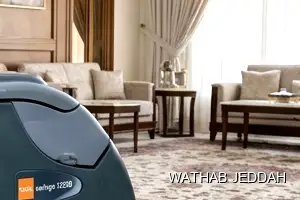 فريق وثاب جدة أثناء تنظيف فلل في حي أم السلم بجدة